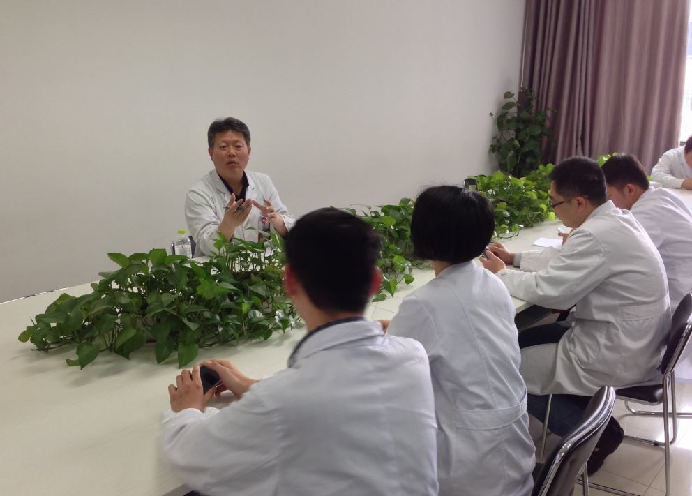 骨科医生_德国骨科漫画_盐城骨科医生月收入(2)