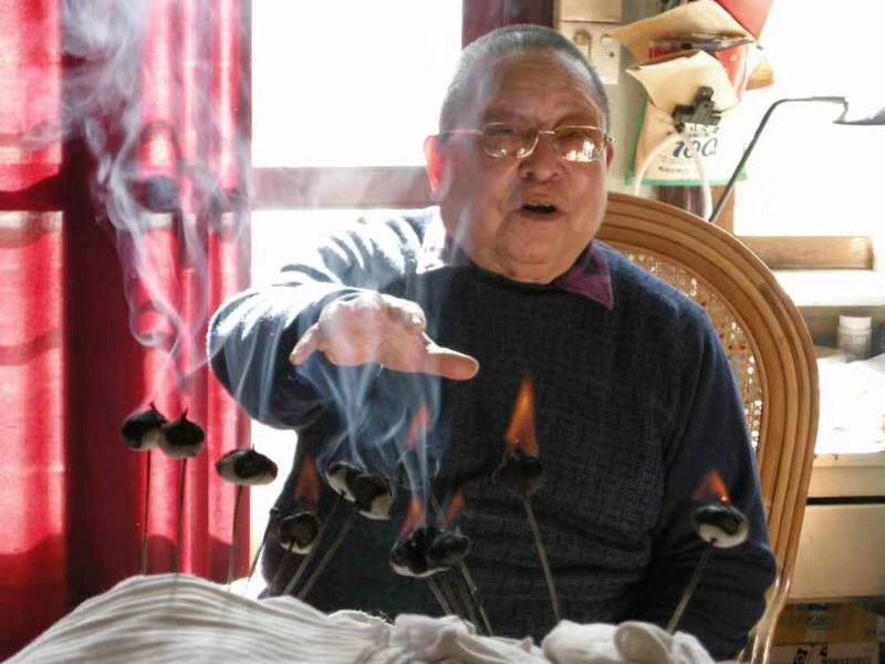 宣蜇人与银质针特点
