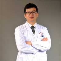 上官磊
