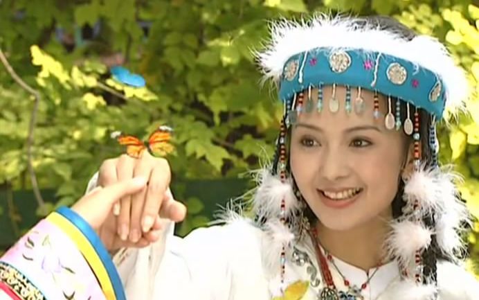 电影里没说何小萍到底是汗臭还是腋臭,但是