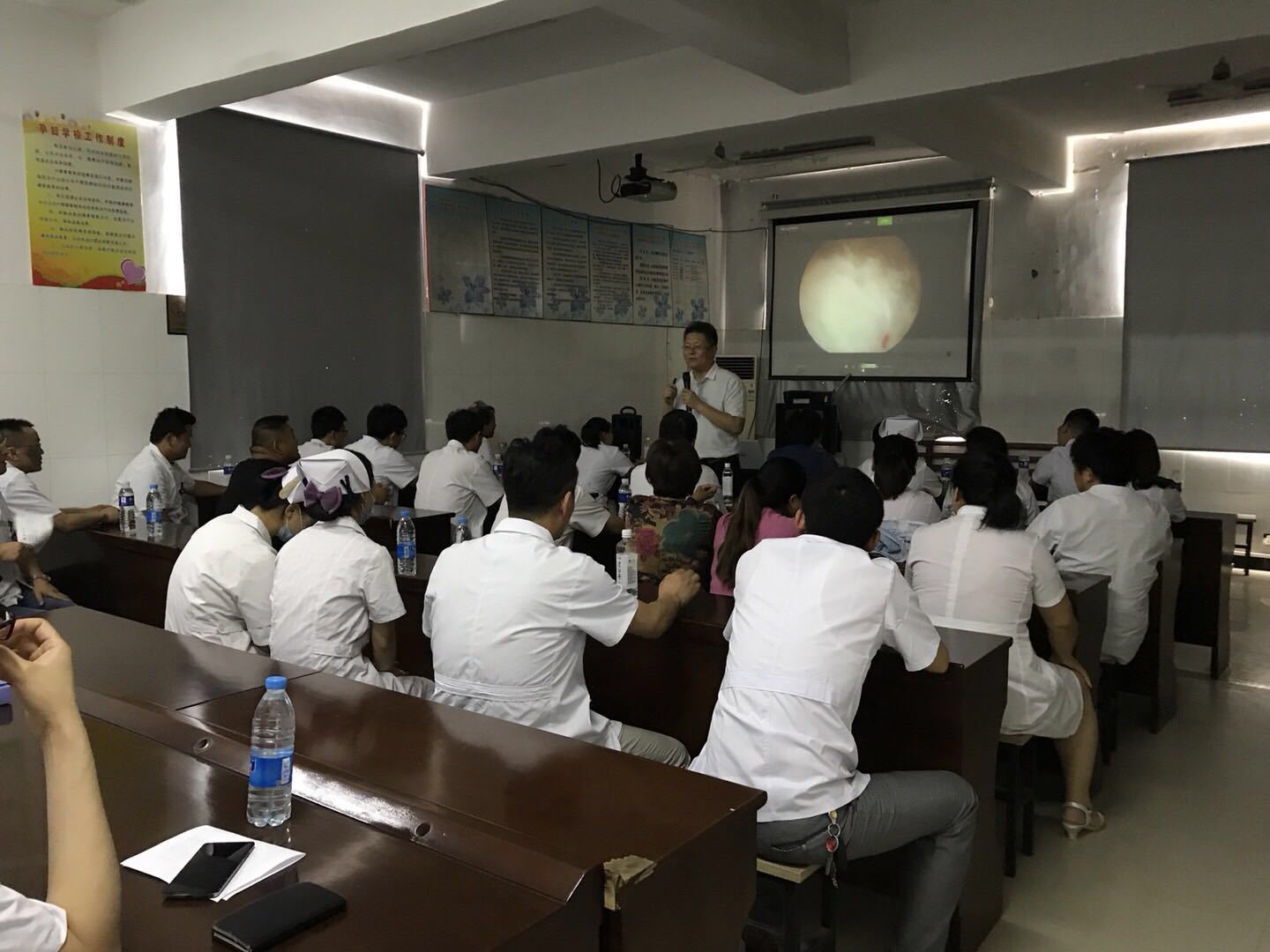 州肩关节疼痛规范诊疗培训班第13期在沛县河