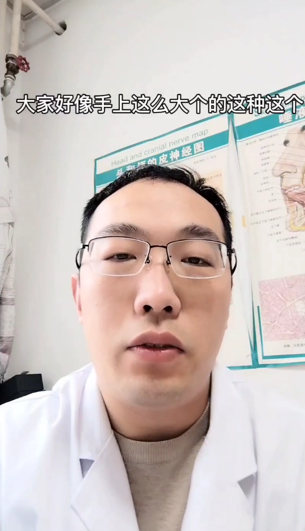 默认图片