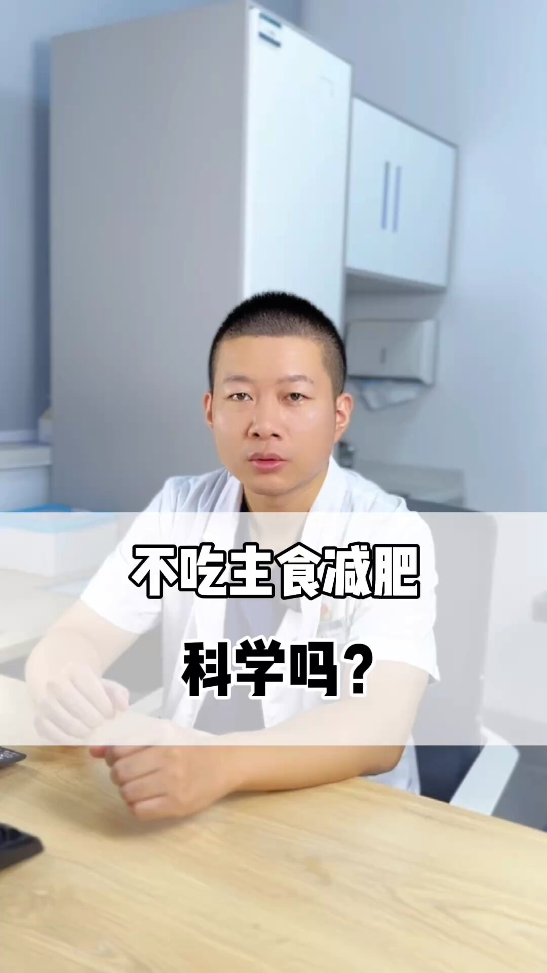 默认图片