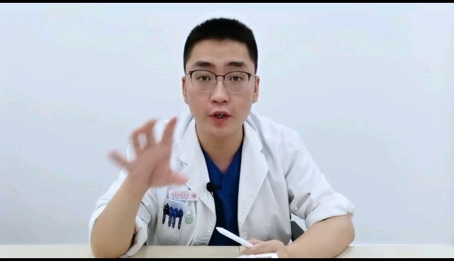 孕晚期无痛性的出血需要警惕什么？