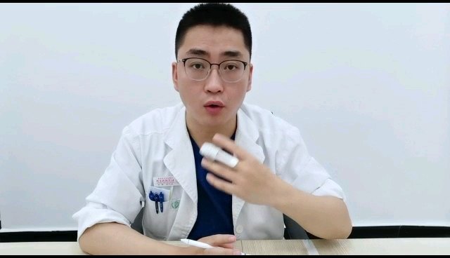 胎膜早破的诊治大夫要考虑哪些因素？