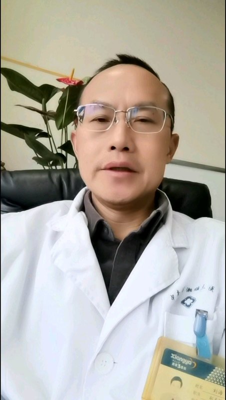 腹痛原来是巨大肿瘤破了引起的