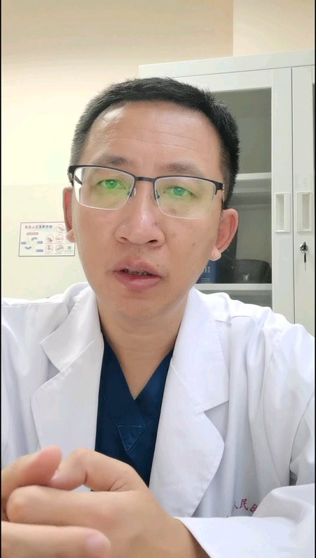 如何选择全髋关节置换和半髋关节置换