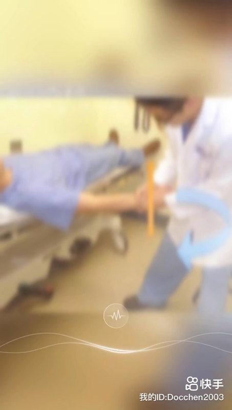 一种肩关节脱位复位又快又舒服的方法