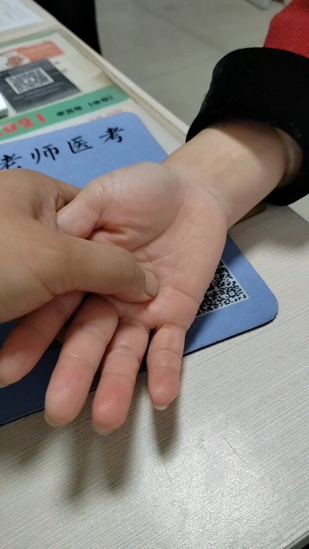 腱鞘炎，痛的厉害