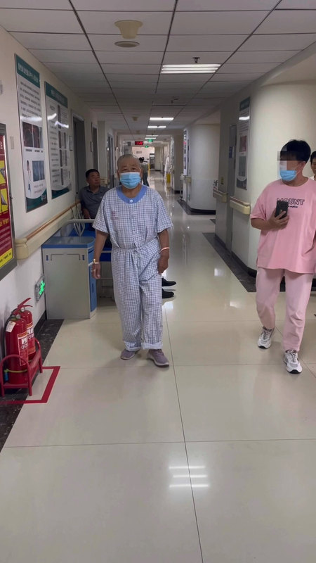 脑积水走路不稳