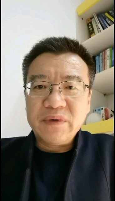 如何克服紧张、不停地咽口水？